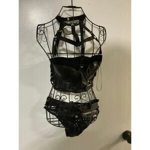 playboy Australia bondage set 32B/Small